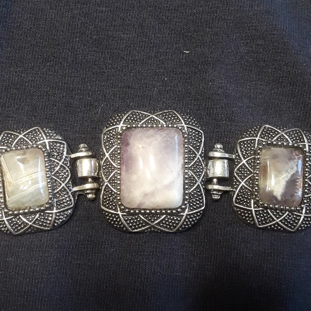 Chunky silver & purple agate bracelet